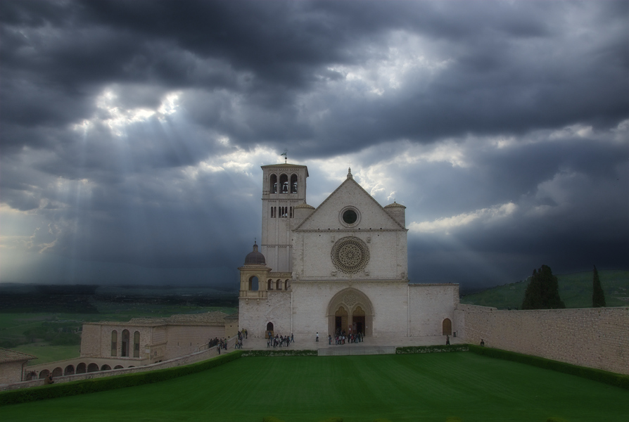 Drama in Assisi